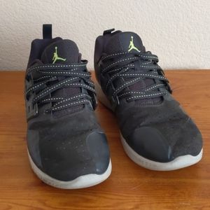 NIKE Air Jordans Grind Training